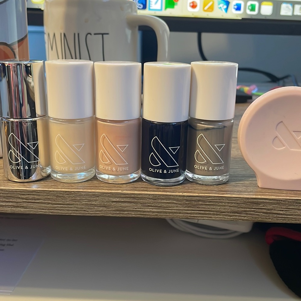Olive and June nail polish set